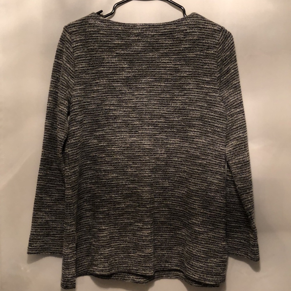 Loft black/white sweater - Picture 2 of 3